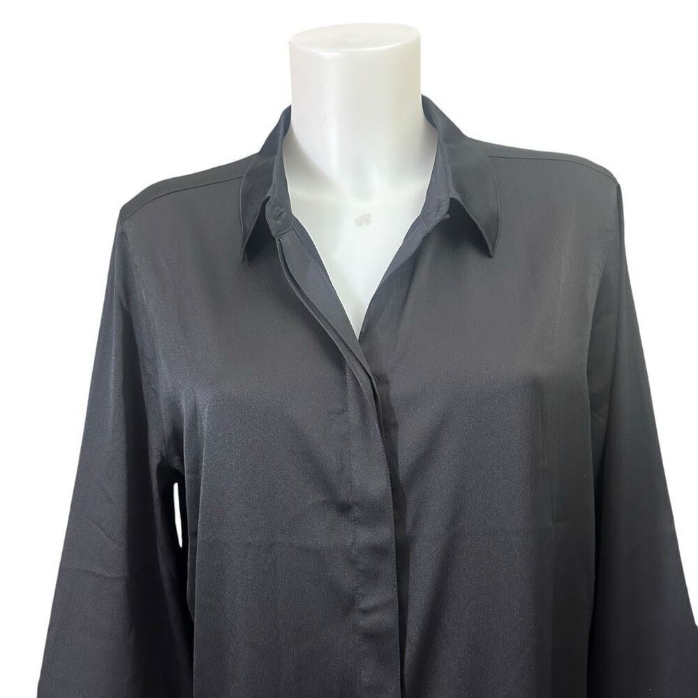 Chico’s Pleat Detail Tunic Satin Black Shirt‎ Button Up Size 2 LArge NEW srp 99$ - Picture 2 of 9